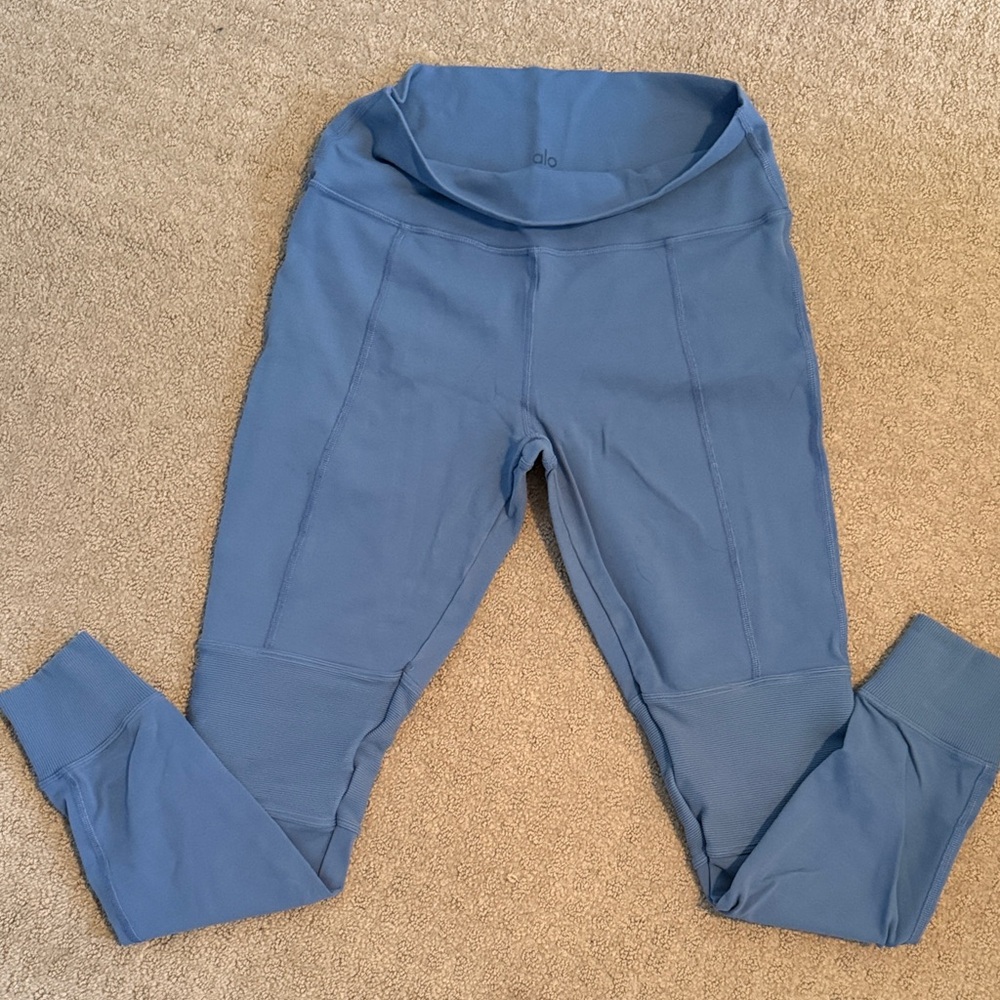 Alo High-Waist Leggings